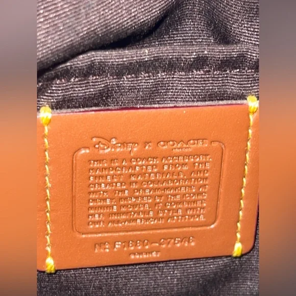 COACH Pebbled Leather Minnie Mouse Kitt Messenger Crossbody With Patches - Picture 15 of 16